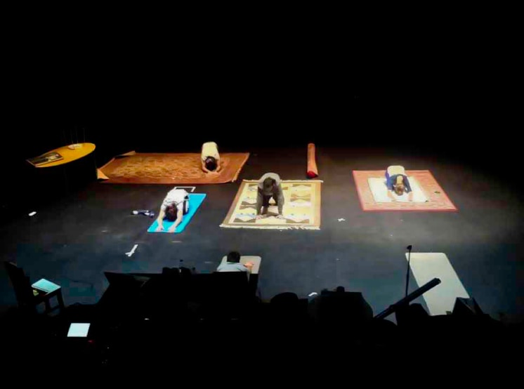 Luca and Gabriele Stifani performing together on stage